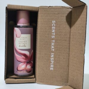 Victoria’s Secret VELVET PETALS Brûlée 250 ml Mgiełka zapachowa L1