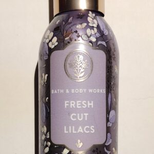Bath and Body Works perfumy do mieszkania 42,5g FRESH CUT LILACS L1